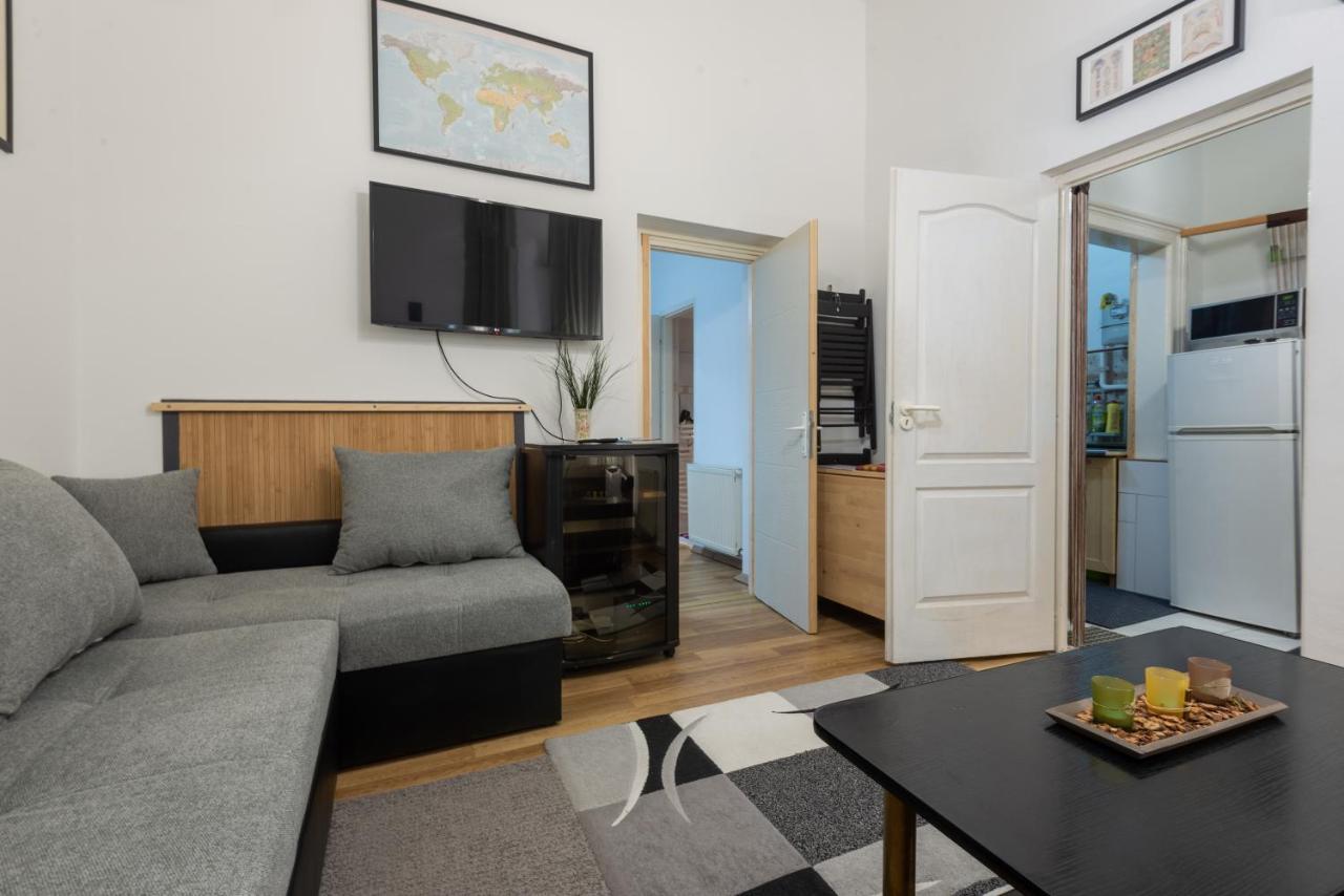 Inside Edge Apartment บูดาเปสต์ ภายนอก รูปภาพ